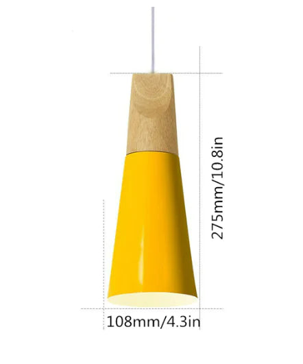 Luces colgantes de madera