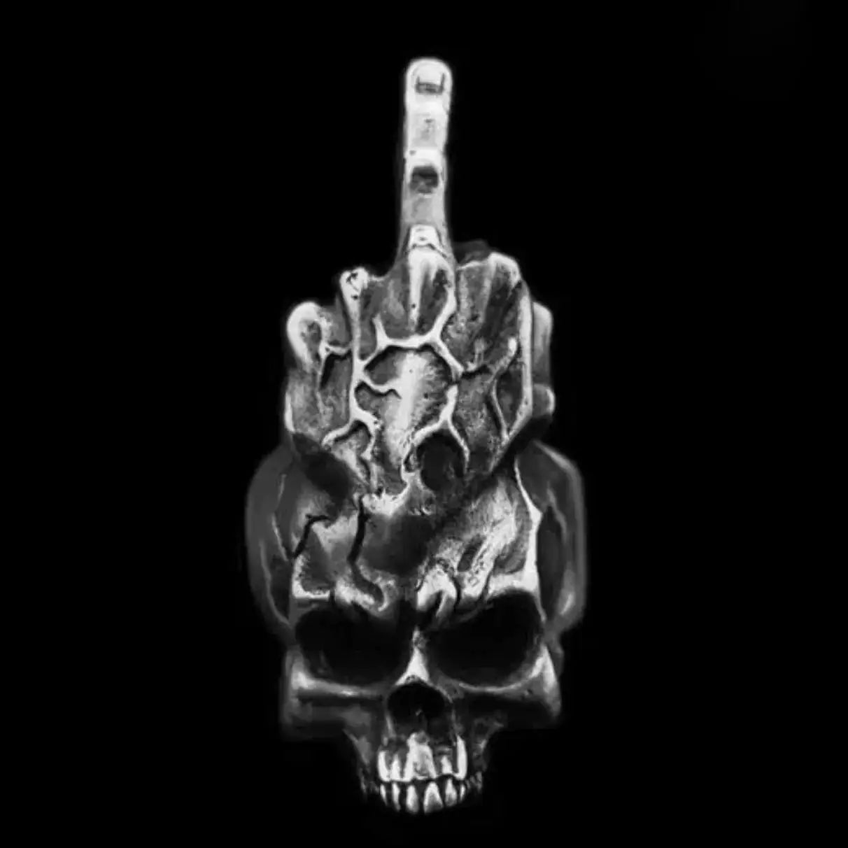 Anillo de calavera vintage