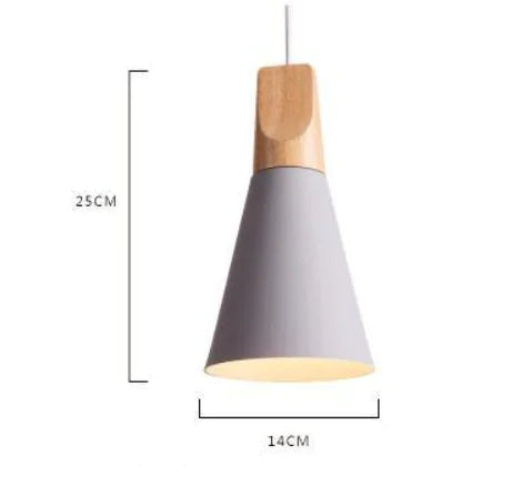 Luces colgantes de madera