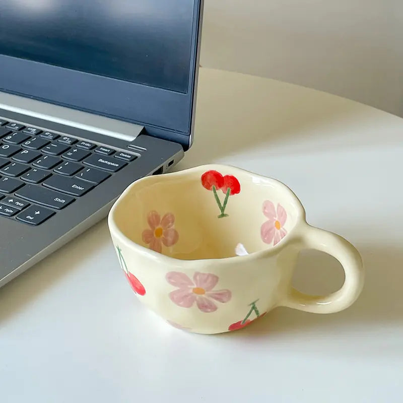 Taza floral retro coreana pintada a mano