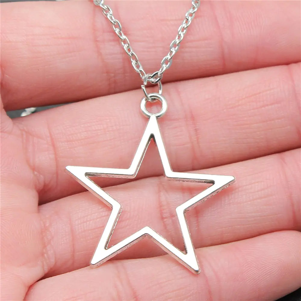 Collar Colgante Estrella Hueca Vintage Simple